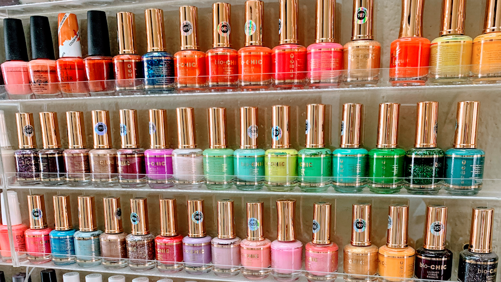 Milan Nails | 4623 Bow Trail SW, Calgary, AB T3C 2G6, Canada | Phone: (403) 685-8815
