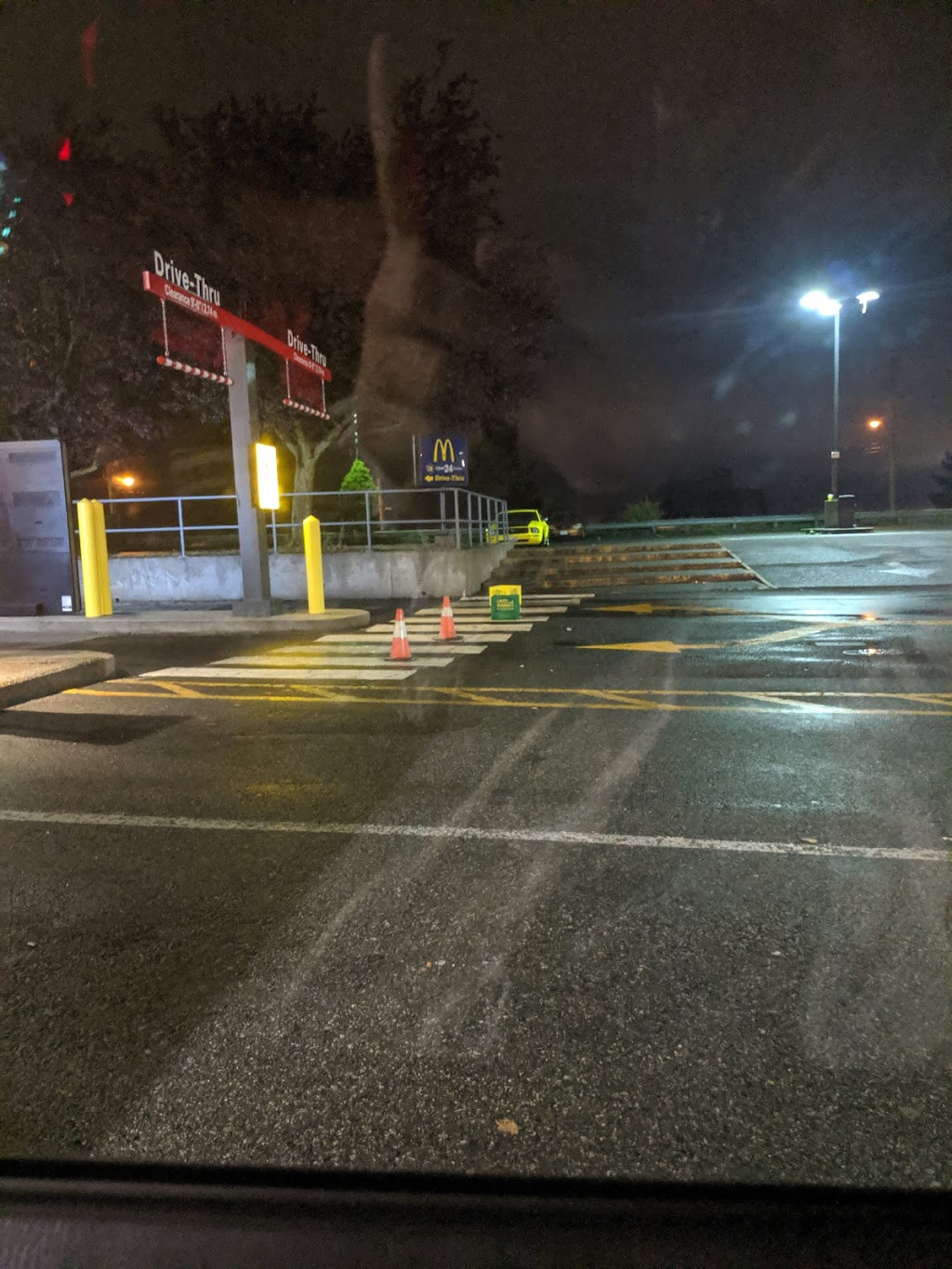 McDonalds | 193 Nicol St, Nanaimo, BC V9R 4T1, Canada | Phone: (250) 754-5123