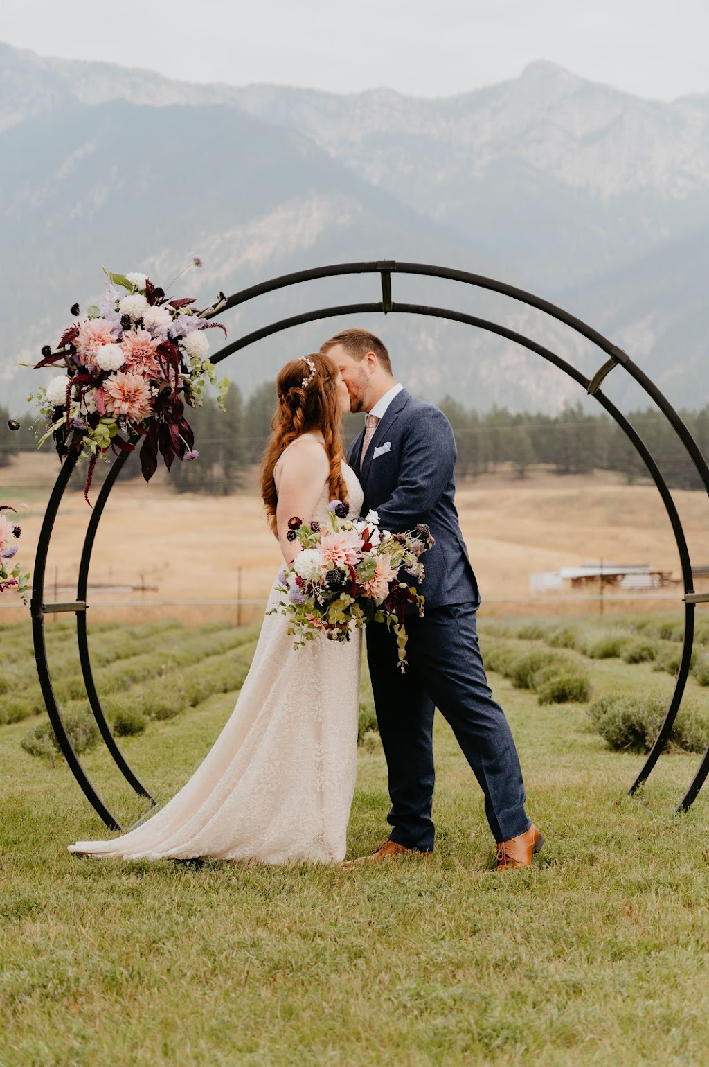 Castledale Flower Farm | 4792 BC-95, Castledale, BC V0A 1H7, Canada | Phone: (250) 272-1881