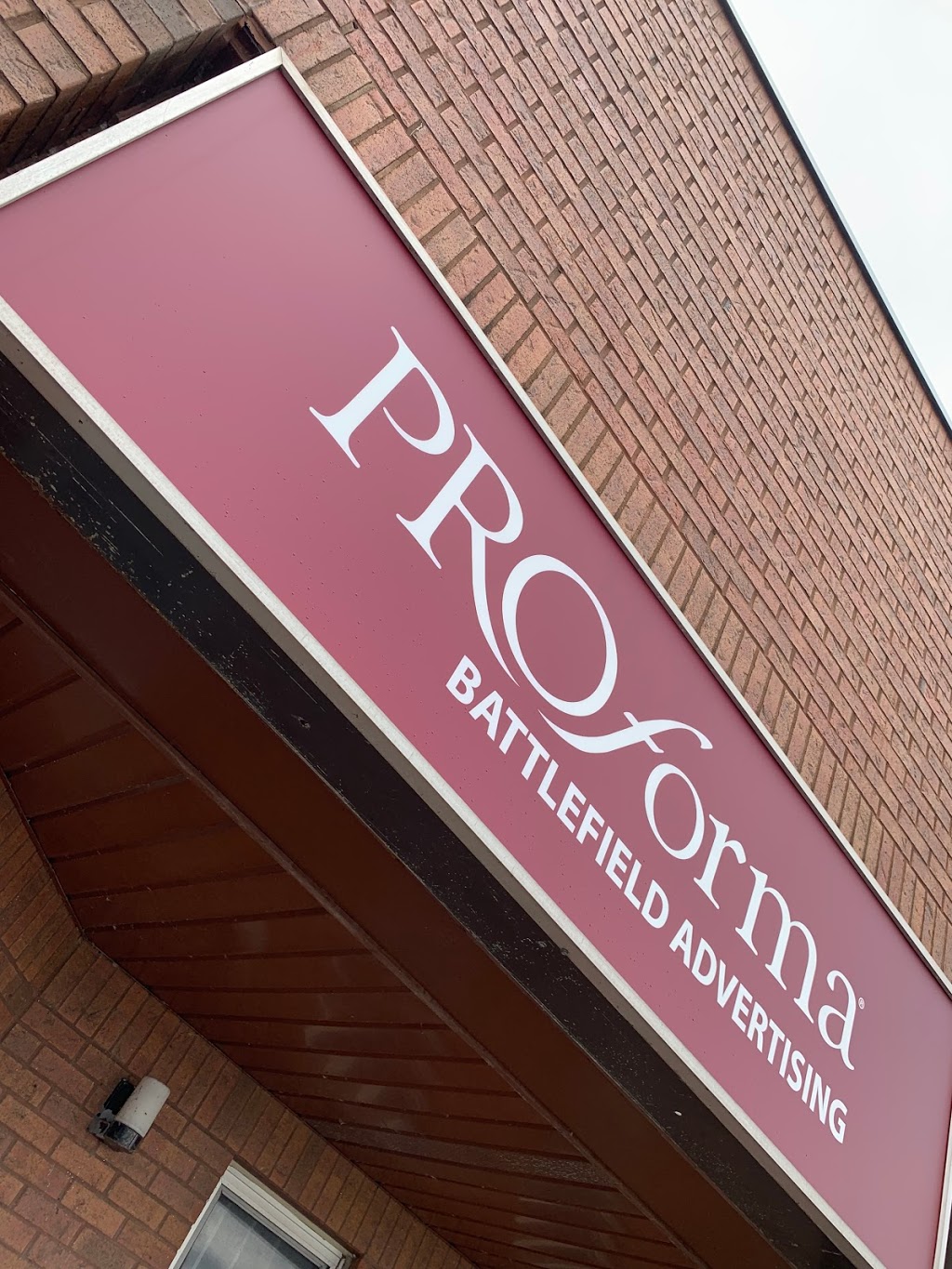 Proforma Battlefield Advertising | 398 Nash Rd N Unit #5, Hamilton, ON L8H 7P5, Canada | Phone: (905) 662-1199