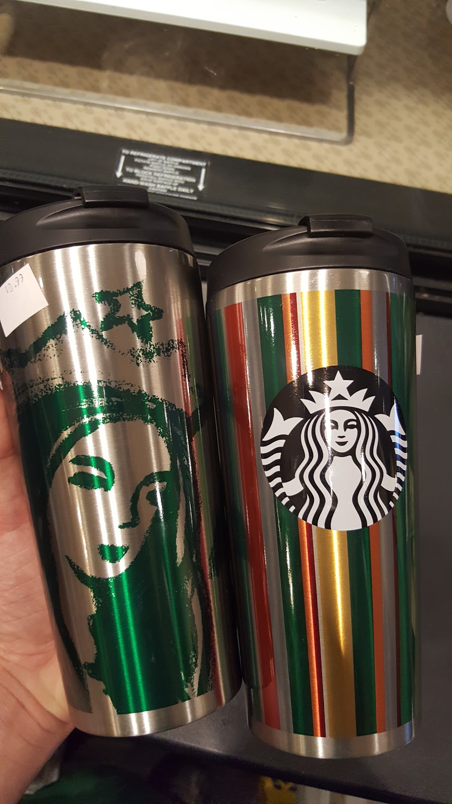 Starbucks | 878 Eglinton Ave E, East York, ON M4G 2L1, Canada | Phone: (416) 423-5138