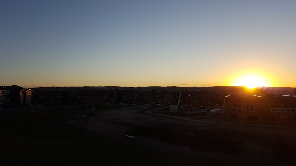 Vantage on EvansRidge | Evansridge Park NW, Calgary, AB T3P, Canada, Canada | Phone: (403) 719-6780