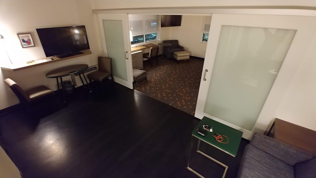 Holiday Inn & Suites Calgary Airport North | 20 Freeport Pl NE, Calgary, AB T3J 5E1, Canada | Phone: (403) 289-7800