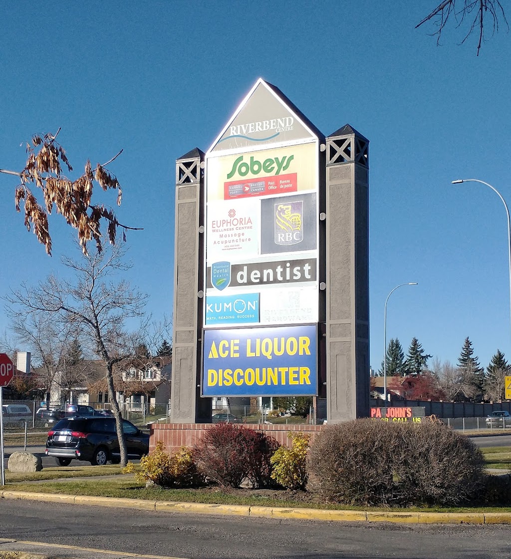 ACE Liquor Discounter | 8338 18 St SE Unit 370, Calgary, AB T2C 4E4, Canada | Phone: (403) 720-3333