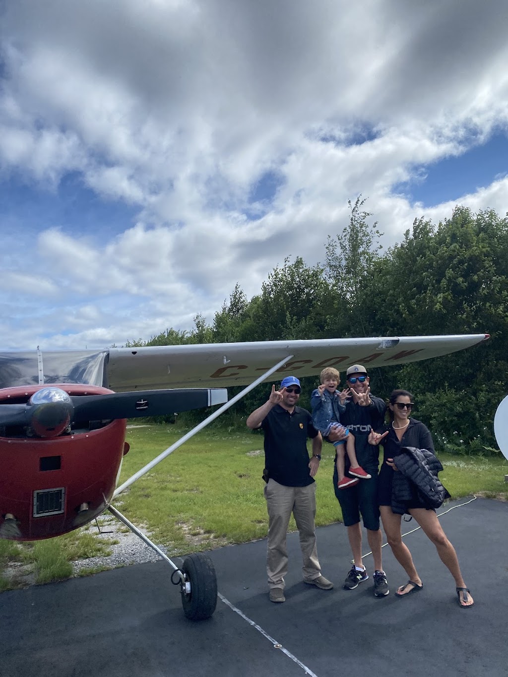 Totem Aviation | 14 Chemin du Lac St Onge, Les Escoumins, QC G0T 1K0, Canada | Phone: (581) 235-5235
