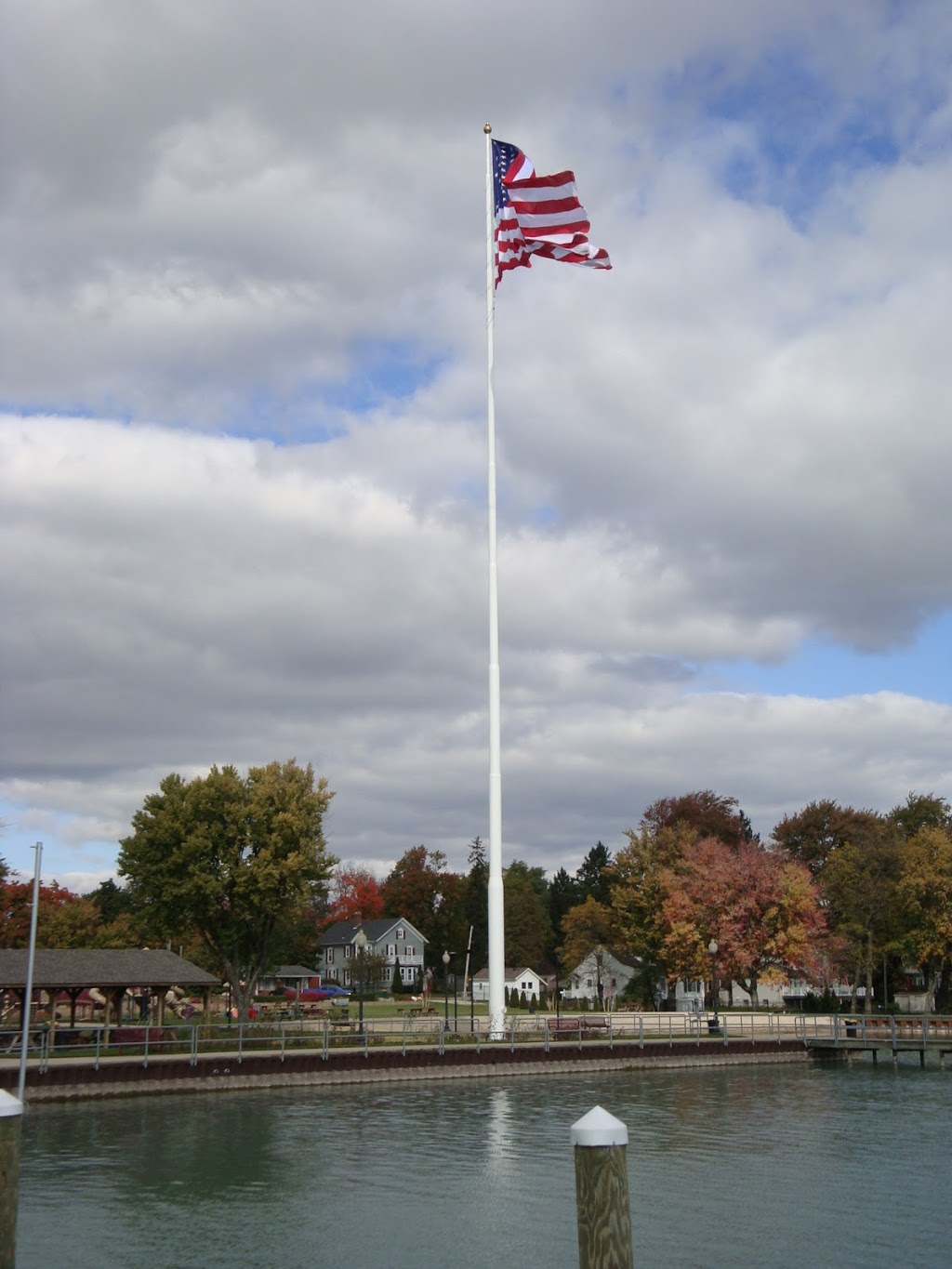 Walter & Mary Burke Park | 36300 Front St, New Baltimore, MI 48047, USA | Phone: (586) 725-0291