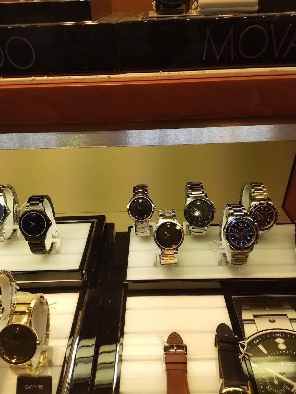 Peoples Jewellers | 1800 Sheppard Ave E Ste. 1031, Willowdale, ON M2J 5A7, Canada | Phone: (416) 491-1741