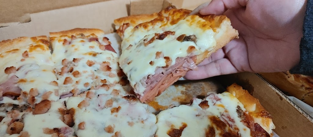 Versatos Pizza | 12753 50 St NW, Edmonton, AB T5A 4L8, Canada | Phone: (780) 413-3440