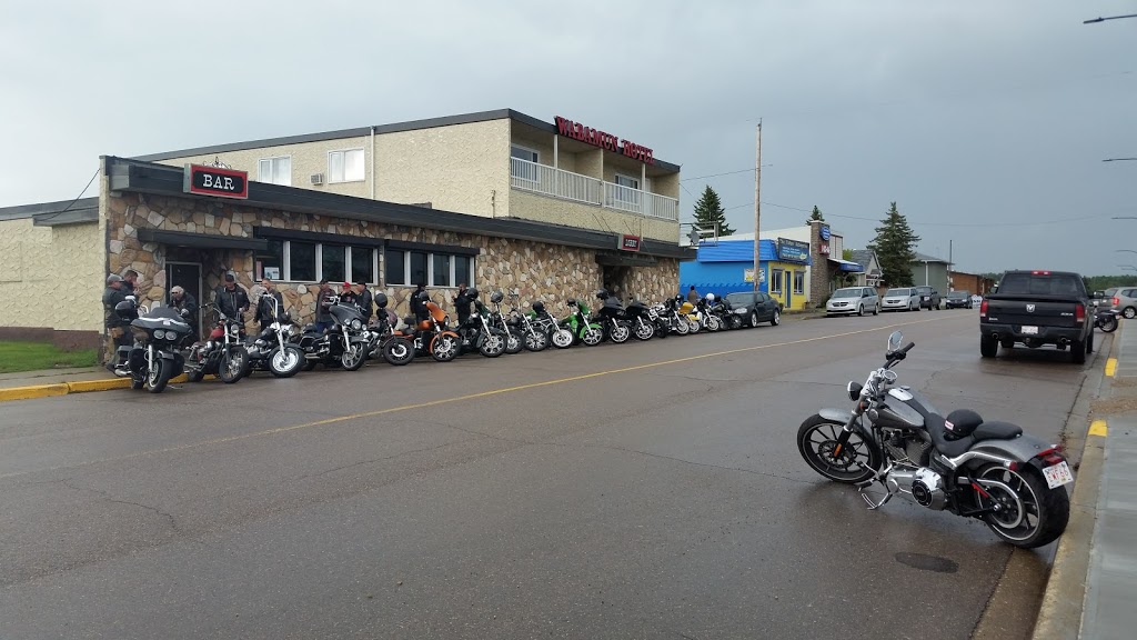 Wabamun Hotel | 5107 52 St, Wabamun, AB T0E 2K0, Canada | Phone: (780) 892-2224