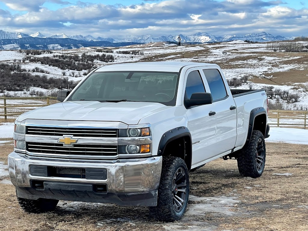Foothills Truck Sales & Service | 144133 530 Ave W, Longview, AB T0L 1H0, Canada | Phone: (140) 355-80108