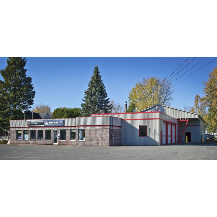 Point S - Robert Bernard | 205 Rue Henri Bourassa, Papineauville, QC J0V 1R0, Canada | Phone: (819) 427-6494
