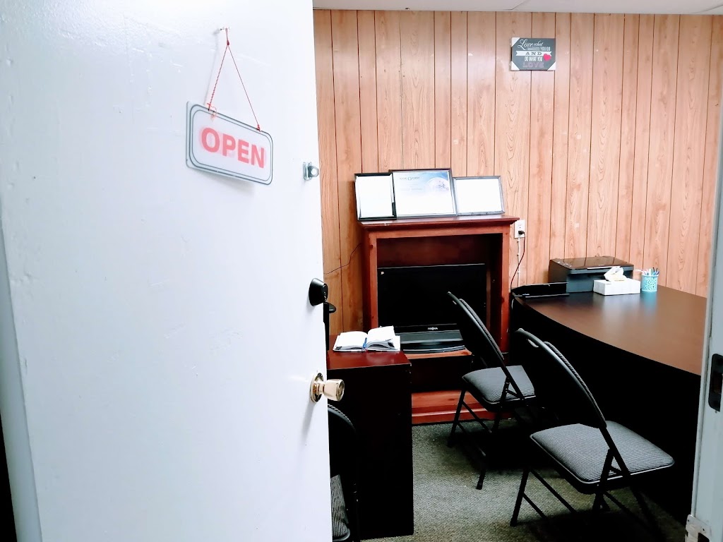 Mygrat Immigration | 2 Thorncliffe Park Dr Suite 30, East York, ON M4H 1G9, Canada | Phone: (437) 770-3235