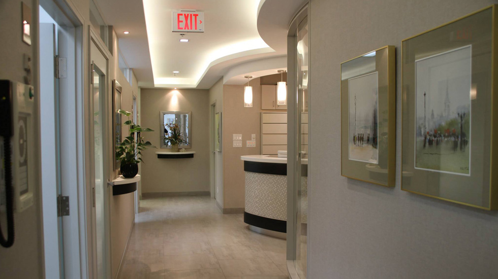 Dr Paul Wright | 18 King St E #510, Toronto, ON M5C 1C4, Canada | Phone: (416) 367-0212