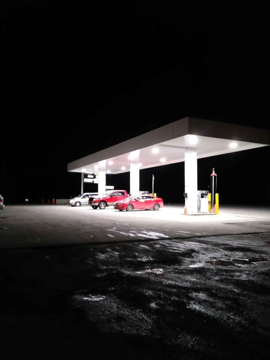 Mohawk Gas | 406 ON-49, Deseronto, ON K0K 1X0, Canada | Phone: (613) 396-3700