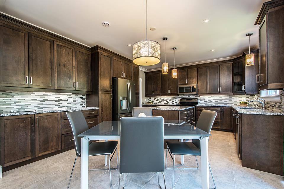 Wackys Flooring & Lighting | 60 Highfield Park Dr, Dartmouth, NS B3A 4R9, Canada | Phone: (902) 835-9974