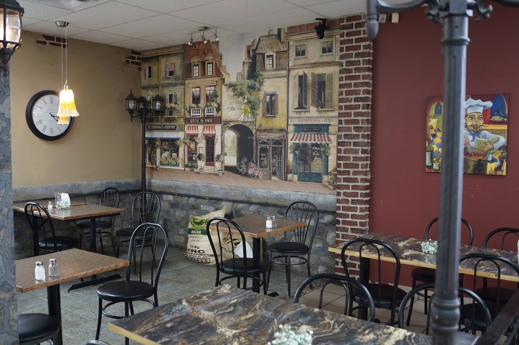 Pizzalami | 985 Avenue du Pont N, Alma, QC G8B 7B6, Canada | Phone: (418) 668-9930