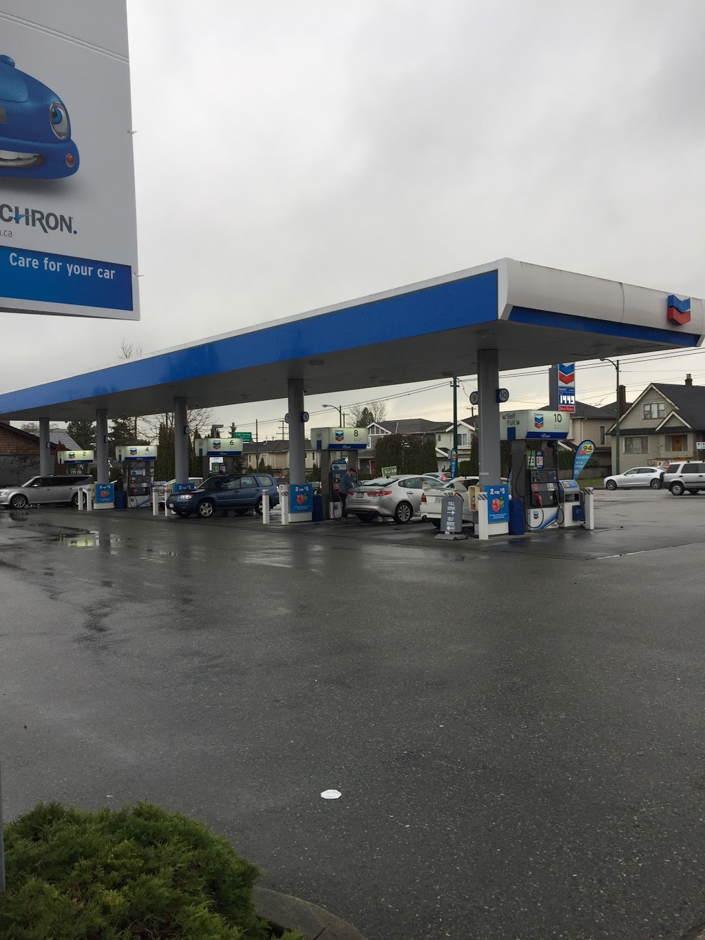 Chevron | 8320 Oak St, Vancouver, BC V6P 4B1, Canada | Phone: (604) 322-1106
