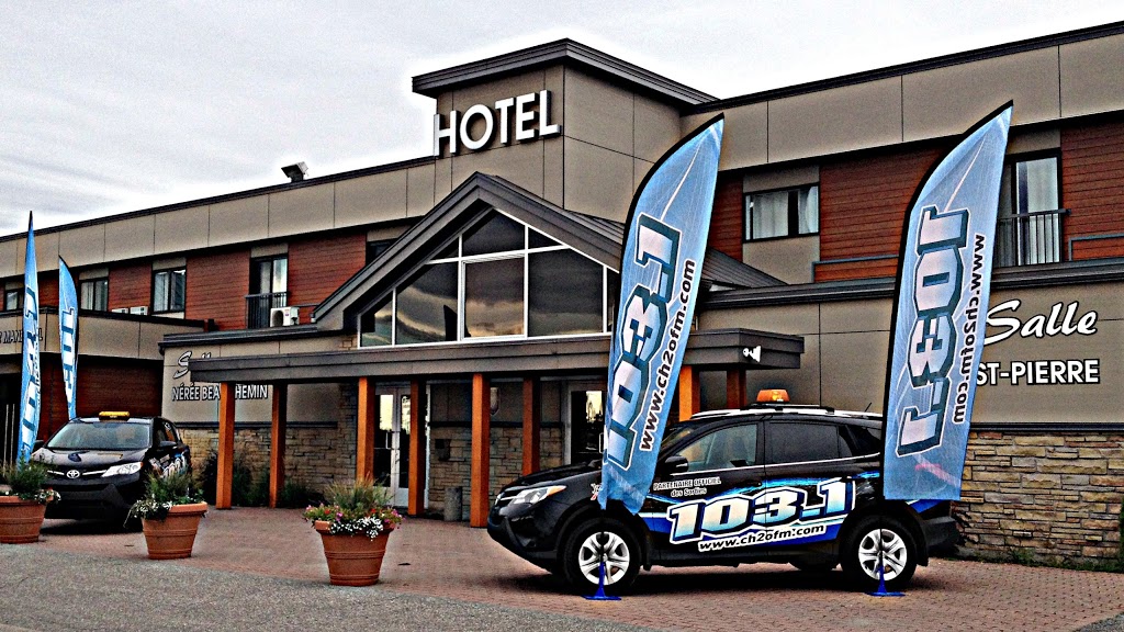 103,1 Fm - 104,9 Fm | 50 Rue de la Fabrique, Saint-Léon, QC J0K 2W0, Canada | Phone: (819) 228-1001