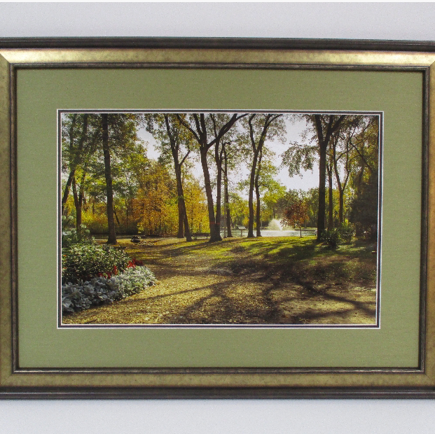 Framing & Art Centre | Dakota Park Plaza, 200 Meadowood Dr #6, Winnipeg, MB R2M 5G3, Canada | Phone: (204) 253-9557