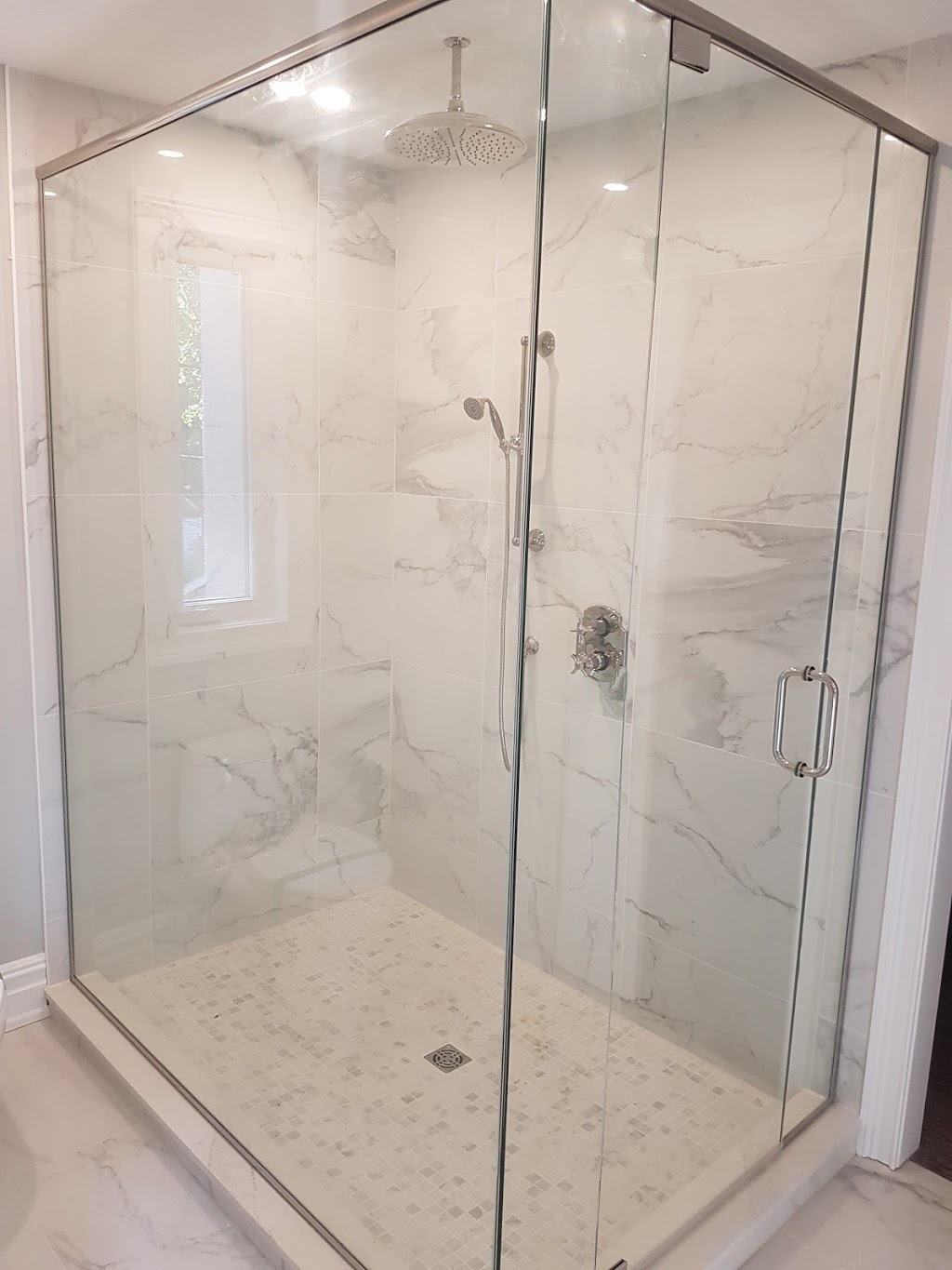All Out Renovation | 52 Apple Creek Crescent, Kanata, ON K2M 2M5, Canada | Phone: (613) 884-2345