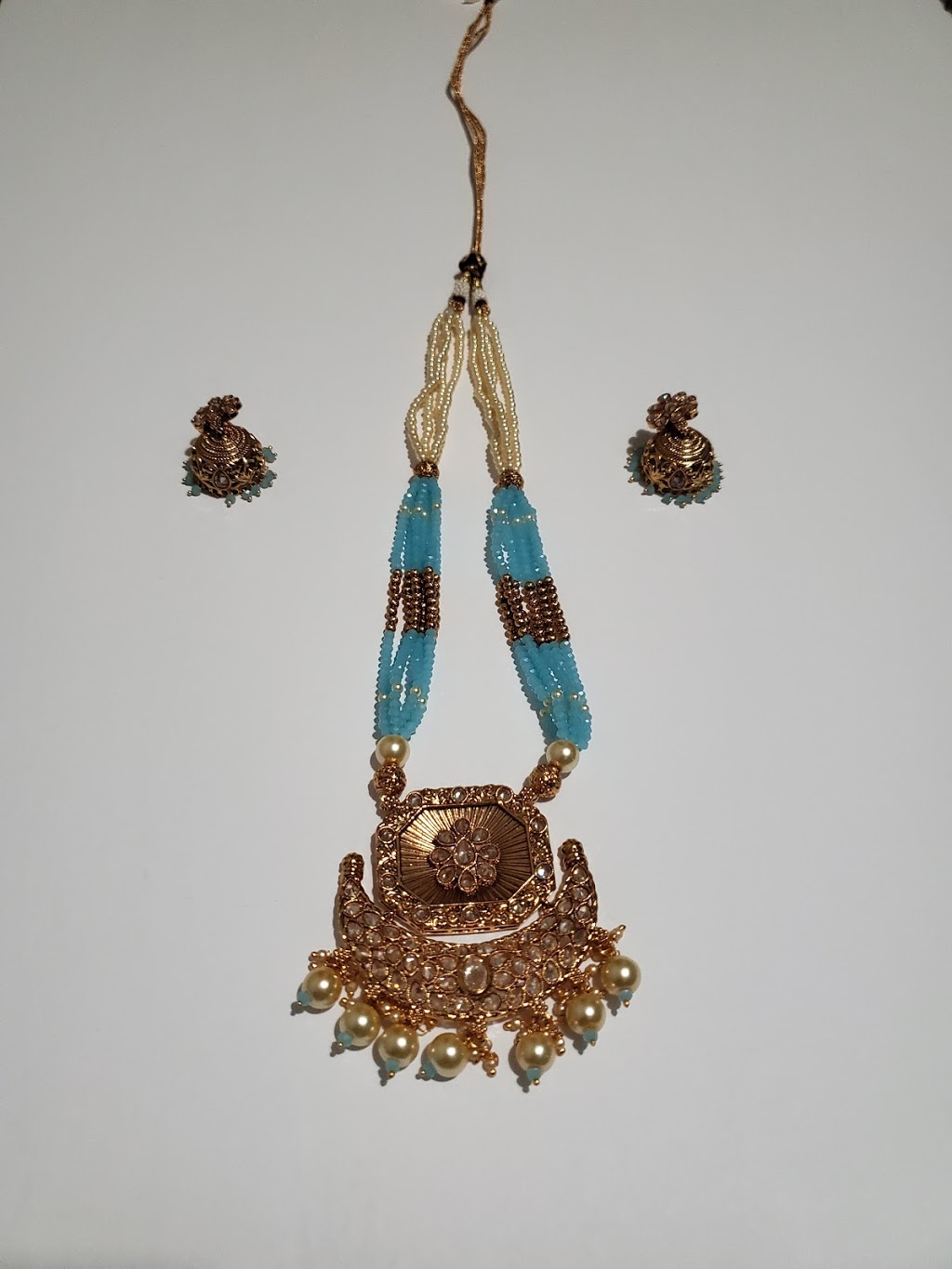 High wear punjabi jewelry | 13252 81a Ave, Surrey, BC V3W 9M6, Canada | Phone: (604) 615-4461