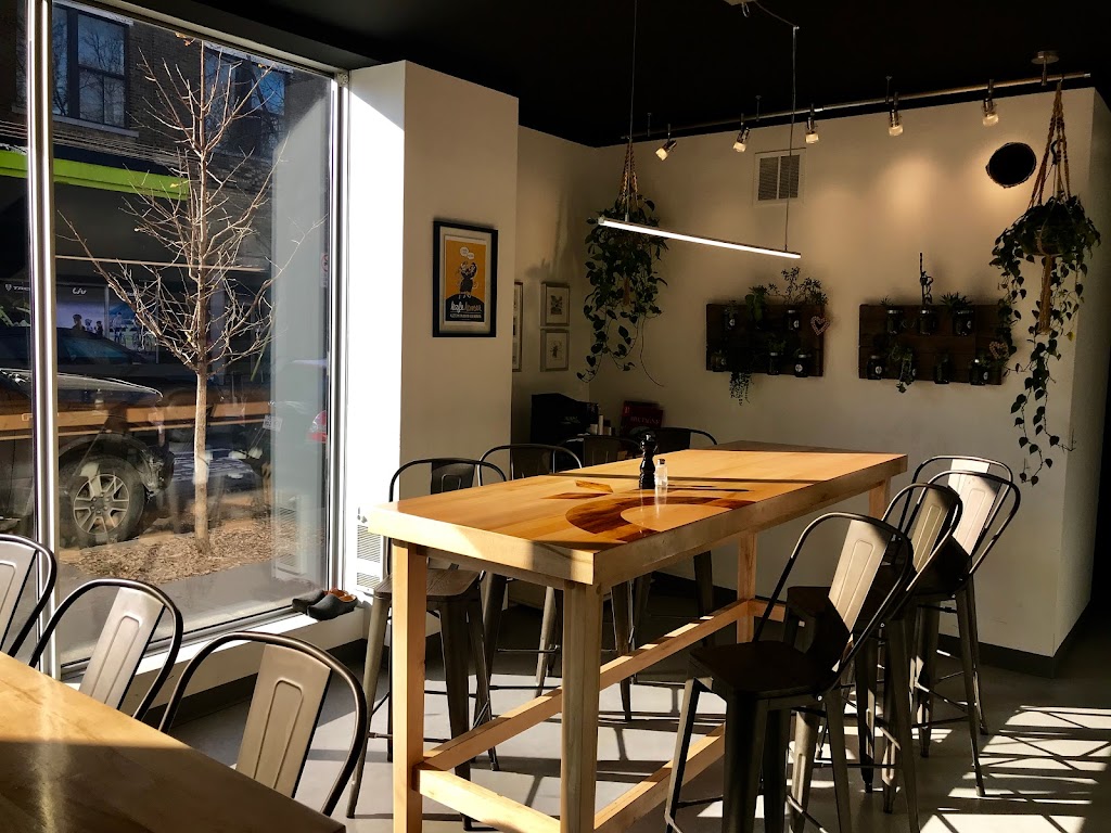 ÔBRETON | 1201a Avenue du Mont-Royal E, Montréal, QC H2J 1Y2, Canada | Phone: (438) 968-4155