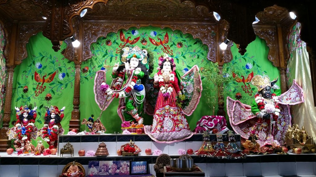 ISKCON Edmonton | Sri Sri Radha Govindaji Mandir | 9353 35 Ave NW, Edmonton, AB T6E 5R5, Canada | Phone: (780) 439-9999