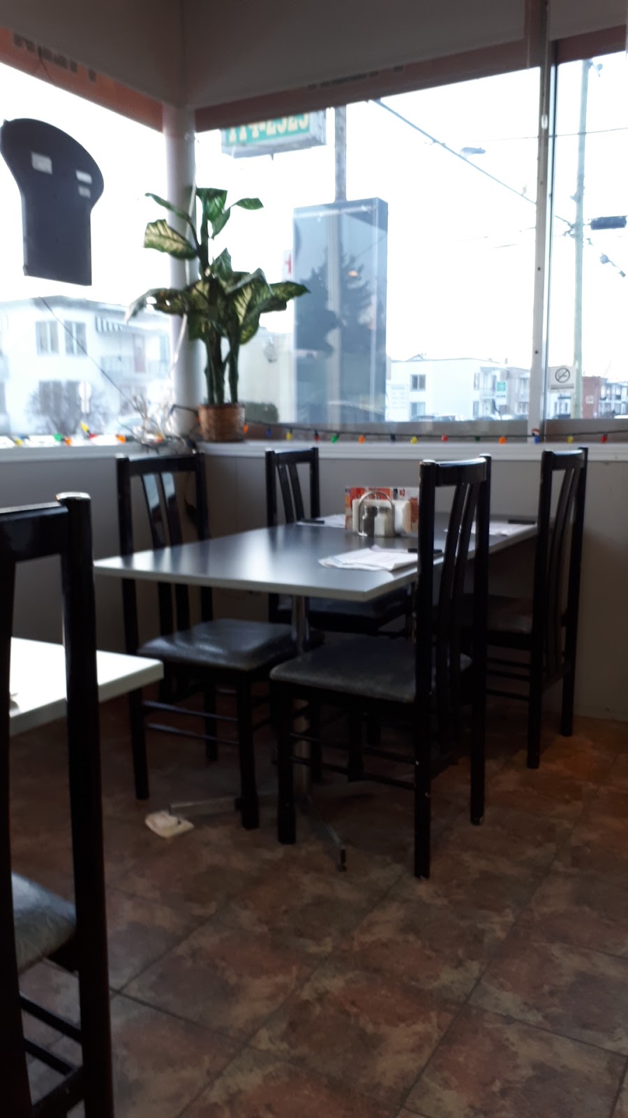Pizza du coin | 16420 Av. Saint-Louis, Saint-Hyacinthe, QC J2T 3E9, Canada | Phone: (450) 774-2525