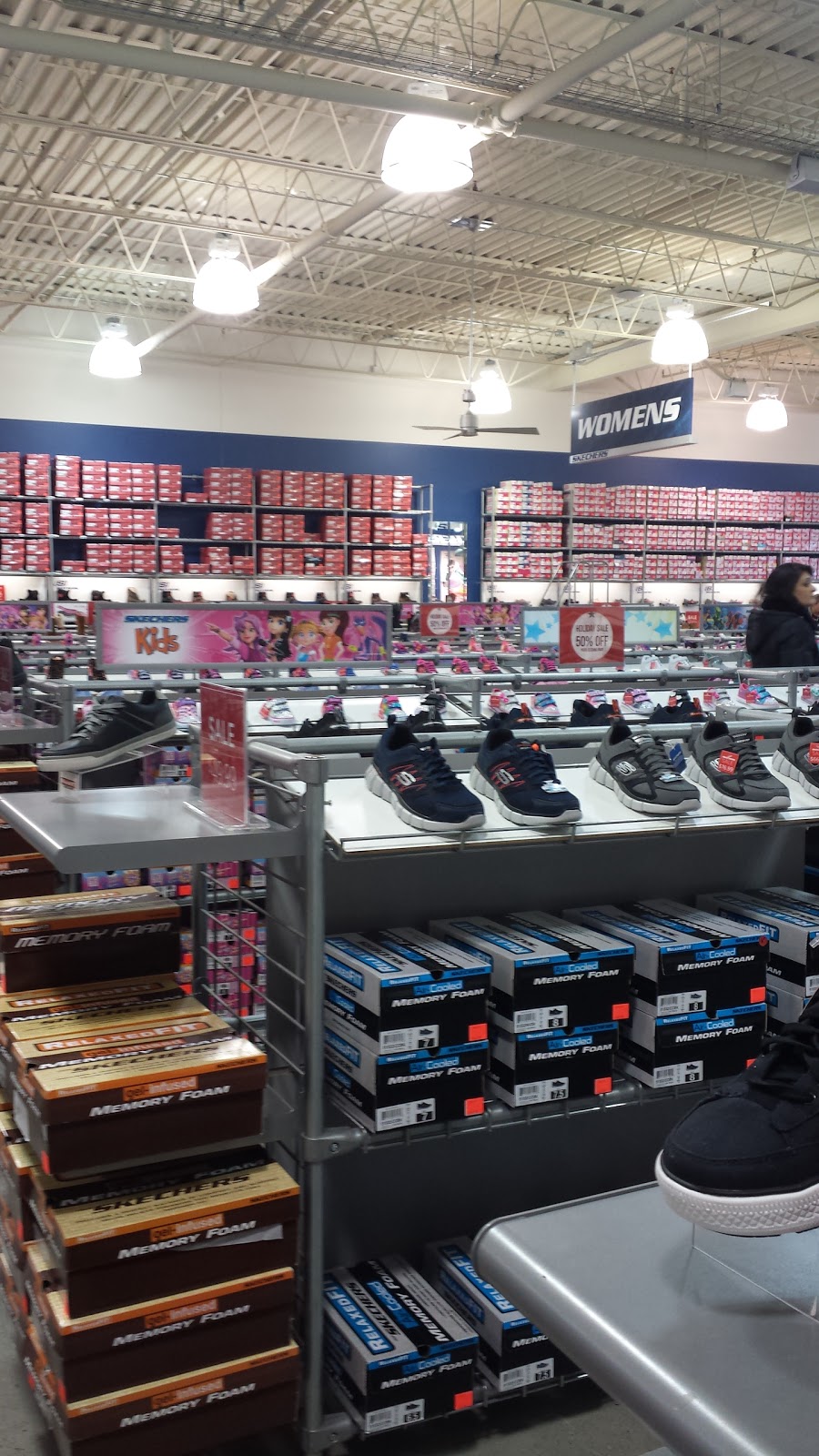 sketchers outlet calgary Off 63% - www 