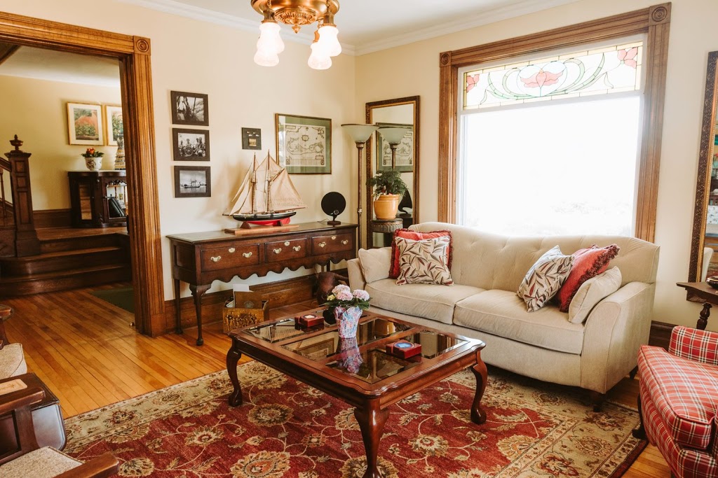 Alicion Bed & Breakfast | 66 McDonald St, Lunenburg, NS B0J 2C0, Canada | Phone: (902) 200-7659