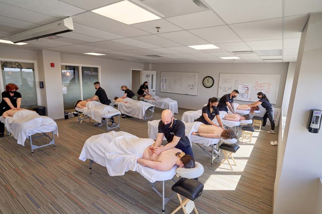 Evolve College of Massage Therapy | 1445 Portage Ave, Winnipeg, MB R3G 3P4, Canada | Phone: (204) 772-8999
