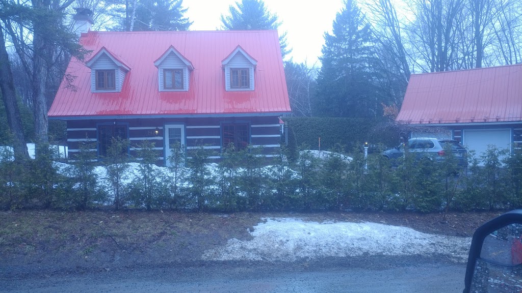 La Faîtière | 285 Chemin des Grappes, Piedmont, QC J0R 1K0, Canada | Phone: (514) 886-5242