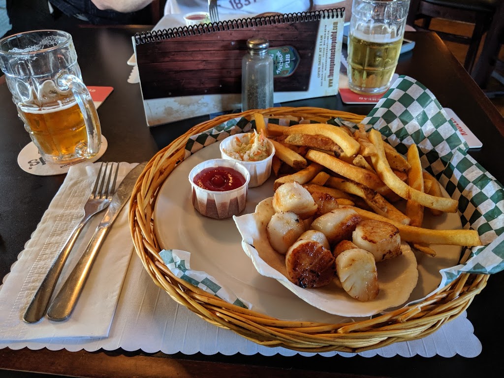 Mug & Anchor Pub Ltd | 643 Main St, Mahone Bay, NS B0J 2E0, Canada | Phone: (902) 624-6378