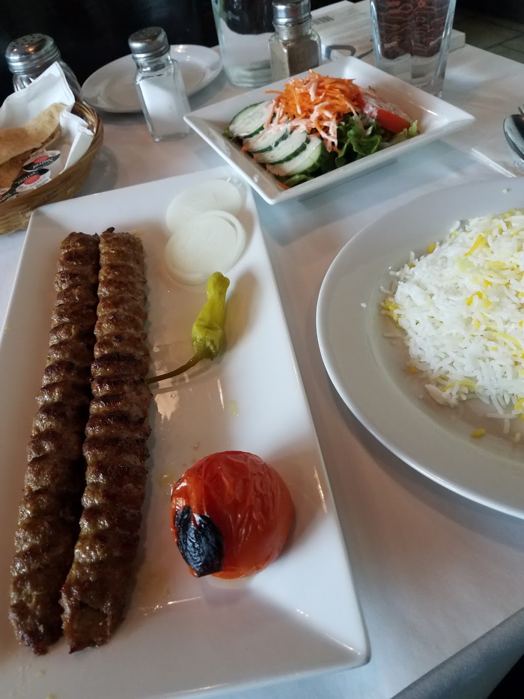 Restaurant Persia | 6710 Rue Saint-Jacques #105, Montréal, QC H4B 1V8, Canada | Phone: (514) 489-8484