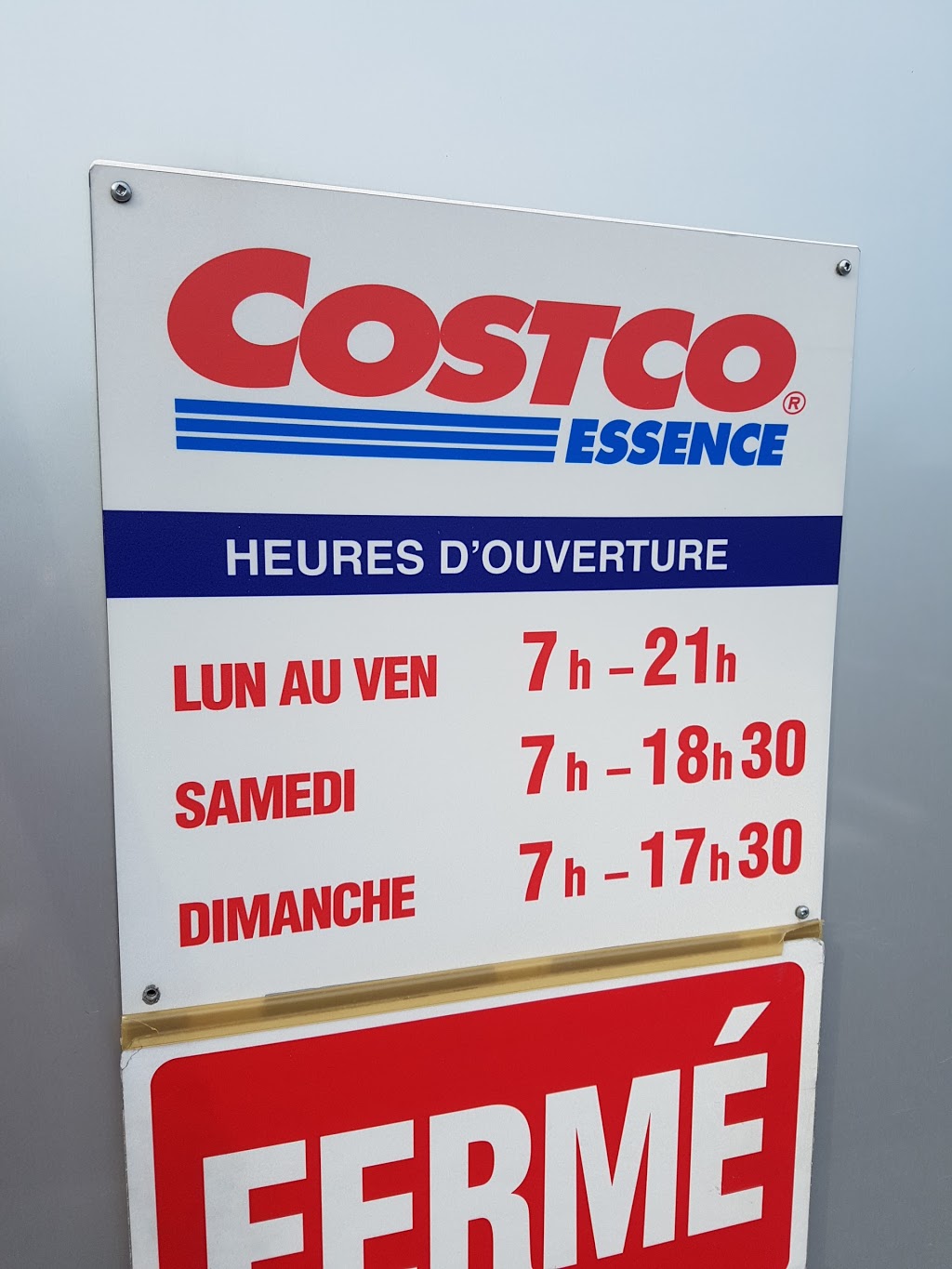 Costco Essence | 635 Chemin de Touraine, Boucherville, QC J4B 5E4, Canada | Phone: (450) 645-2631