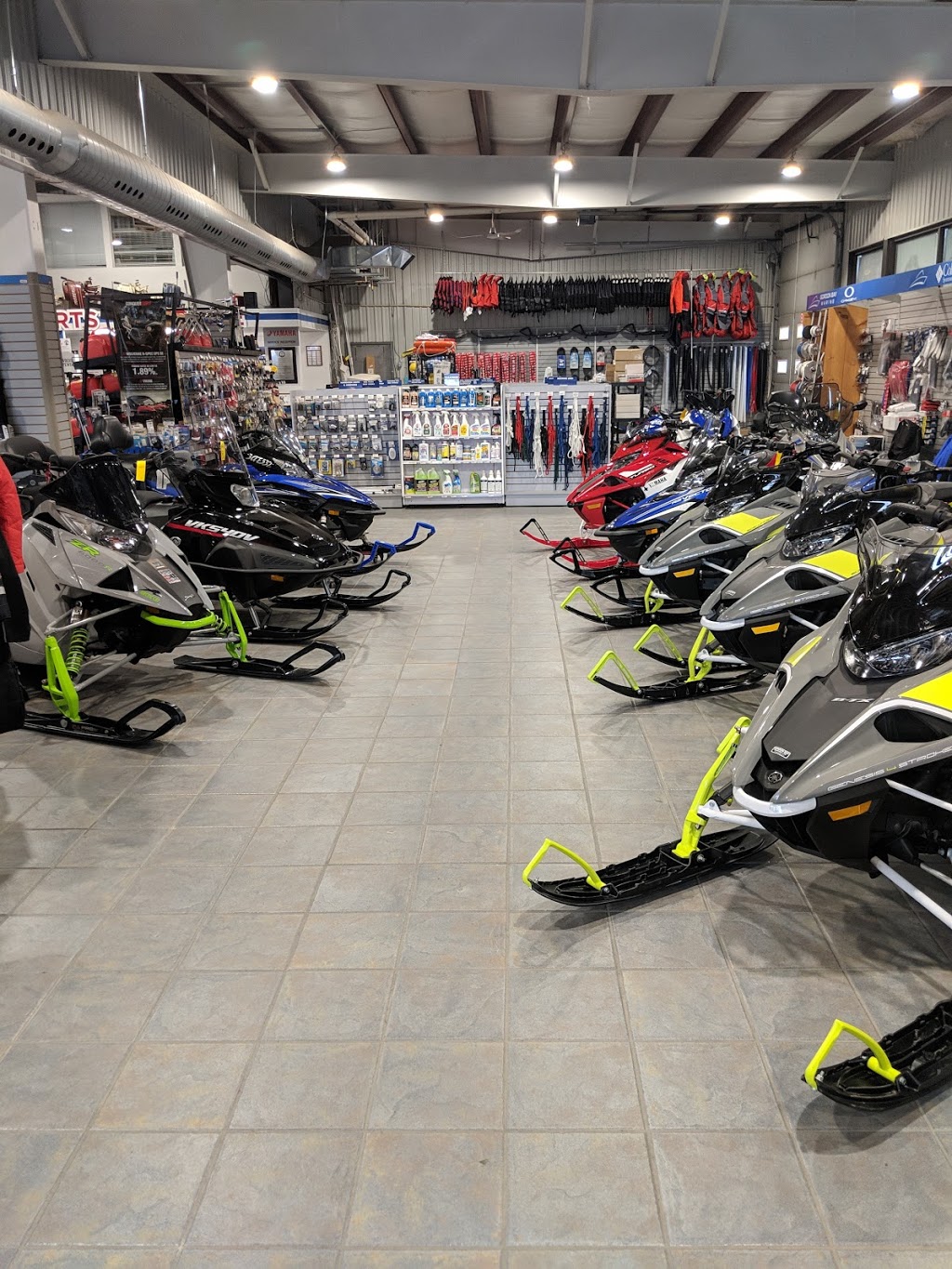 Gordon Bay Marine | 55A Hatherley Rd, MacTier, ON P0C 1H0, Canada | Phone: (705) 375-2623