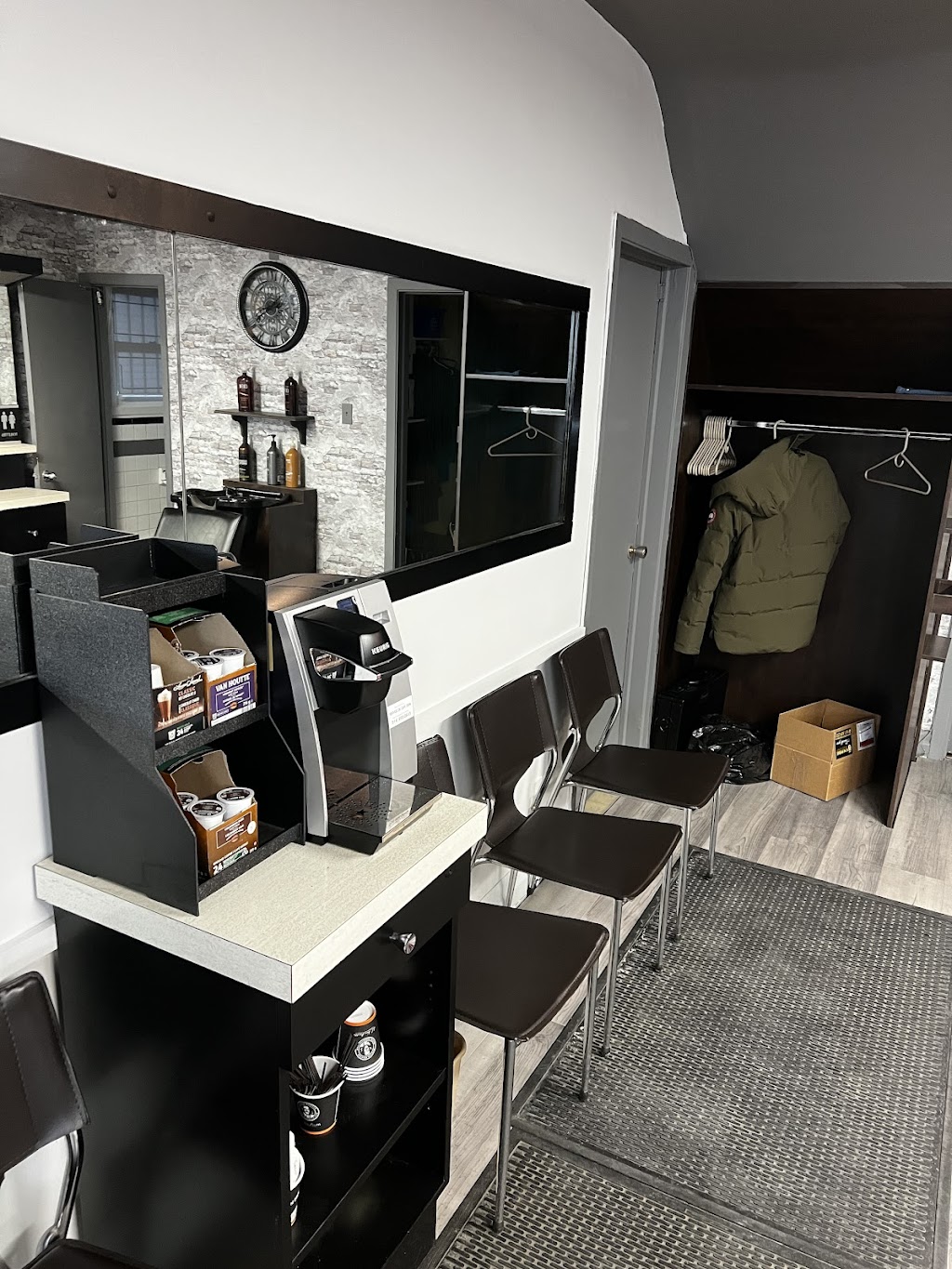 Lui Style Au Masculin | 1358 Av Victoria, Greenfield Park, QC J4V 1L9, Canada | Phone: (450) 466-0320