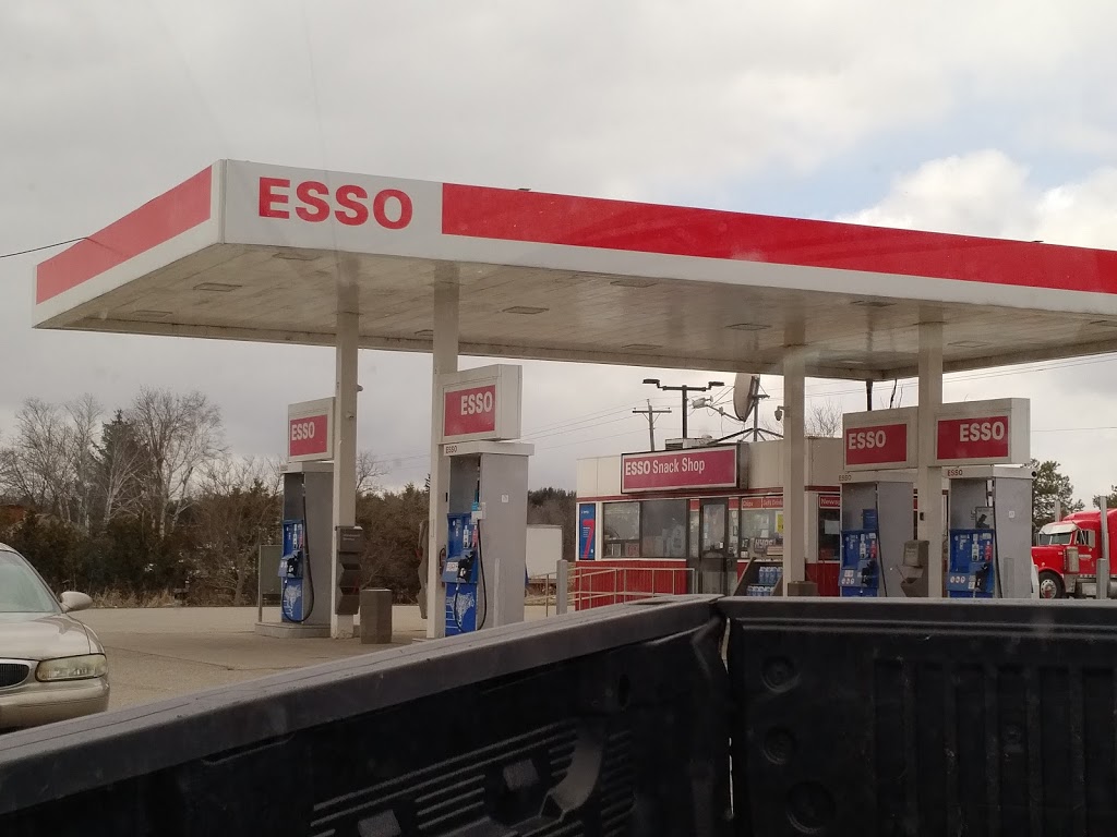 Esso | 685737 Oxford 2, Woodstock, ON N4S 7V9, Canada | Phone: (519) 467-0298