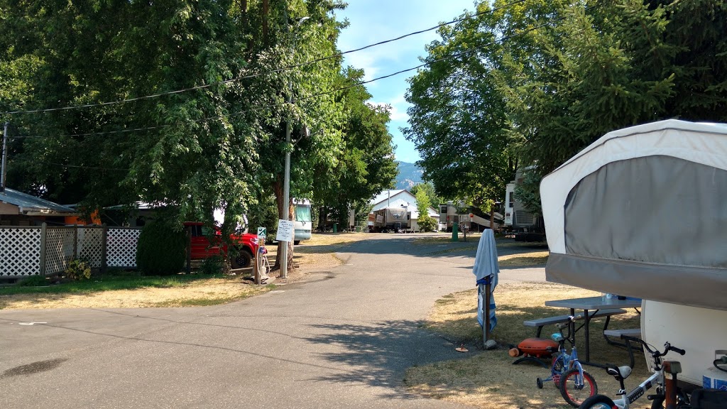 Armstrong Kin RV Park | 3311 Park Dr, Armstrong, BC V0E 1B0, Canada | Phone: (250) 546-4041