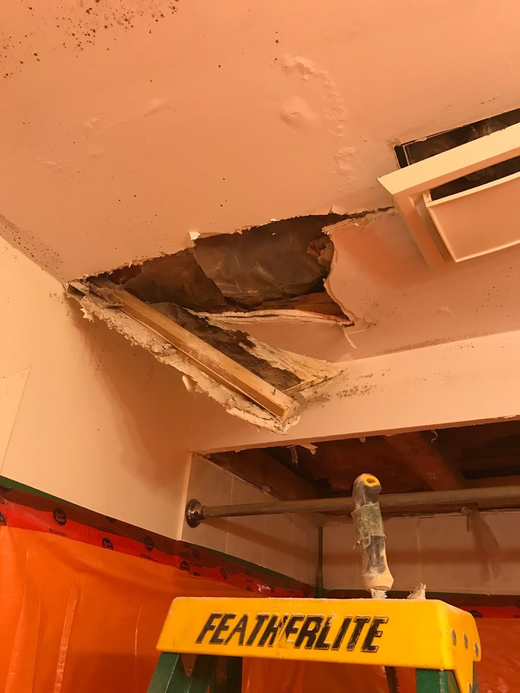 FixMe Construction Inc. | 1331 Applewood Rd, Mississauga, ON L5E 2L9, Canada | Phone: (437) 370-2529