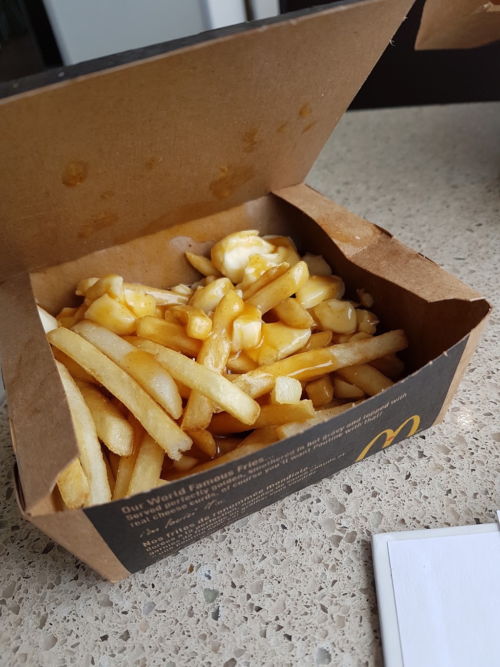 McDonalds | 2180 Boulevard des Laurentides, Laval, QC H7K 3G5, Canada | Phone: (450) 663-3200