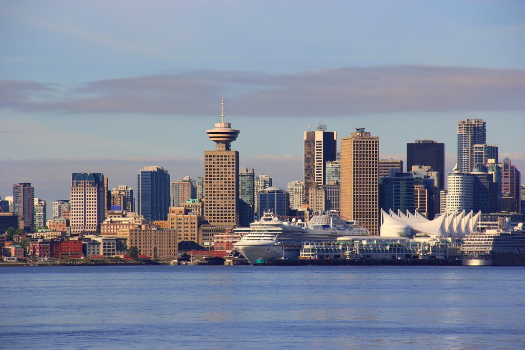 Best Vancouver Tours | 3-512 Sharpe St, New Westminster, BC V3M 4R2, Canada | Phone: (604) 229-1626