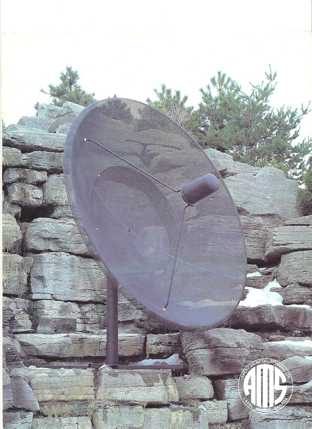 Paul Hartman Antenna & Satellite TV | 6714 Thorold Stone Rd, Niagara Falls, ON L2J 1B3, Canada | Phone: (905) 357-0935