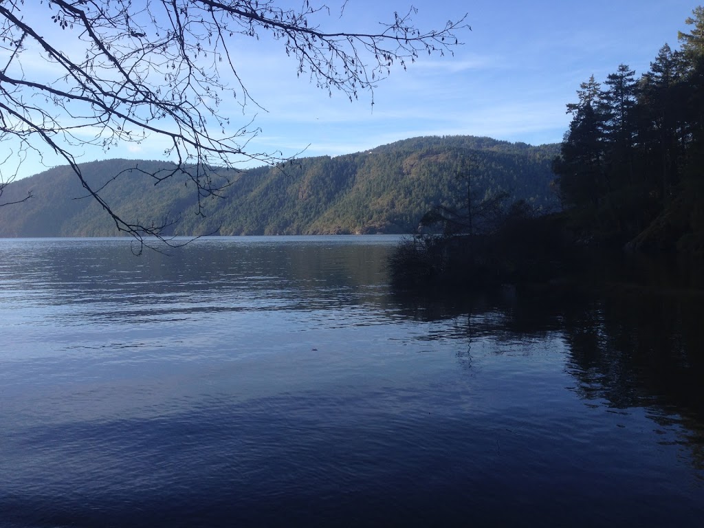 Ramoth B&B | 6835 Mark Ln, Victoria, BC V9E 2A1, Canada | Phone: (250) 882-3406