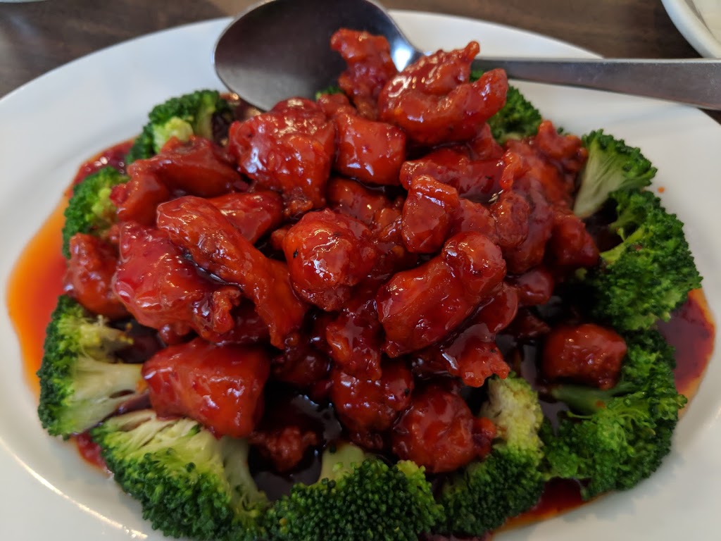 Tavistock Restaurant | 36 Woodstock St S, Tavistock, ON N0B 2R0, Canada | Phone: (519) 655-2171