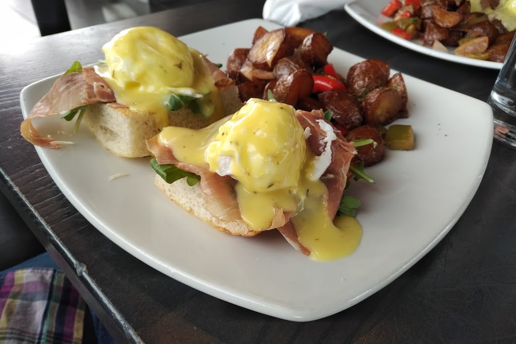 Via Cibo | 7929 11 St SE, Calgary, AB T2H 0B8, Canada | Phone: (403) 253-9273