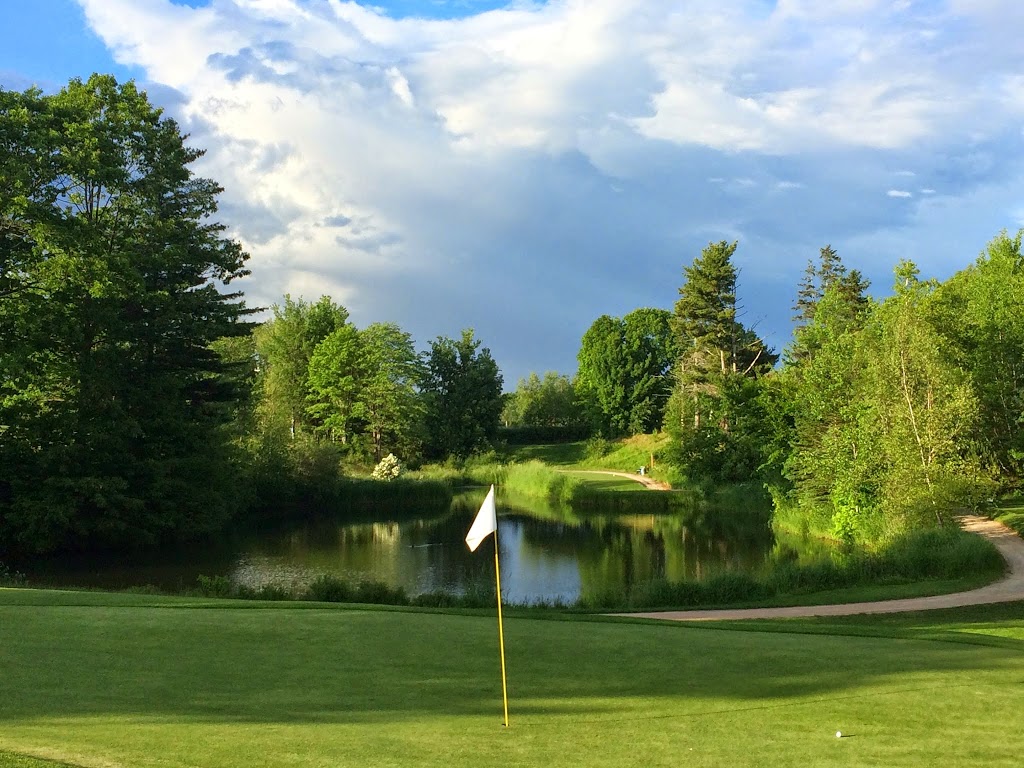 Eagle Crest Golf Course | 2075 Lakewood Rd, Centreville, NS B0P 1J0, Canada | Phone: (902) 679-3033