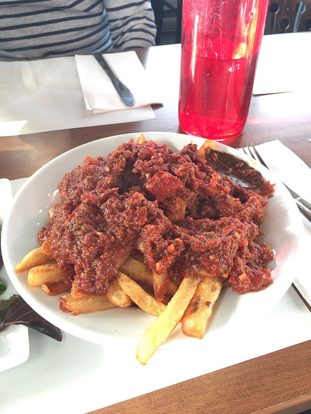 Le Quai Resto-Pub | 5 Rue des Remparts, Saint-Michel-de-Bellechasse, QC G0R 3S0, Canada | Phone: (418) 884-4088