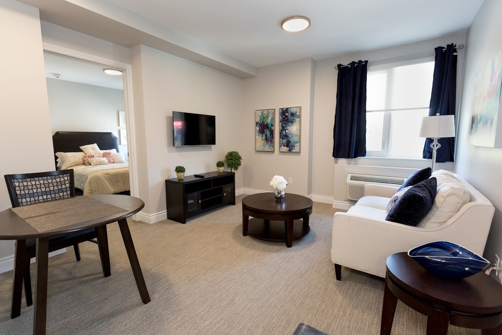 Kingsway Place Retirement Residence | 145 Murray Dr, Aurora, ON L4G 2C7, Canada | Phone: (905) 841-2777