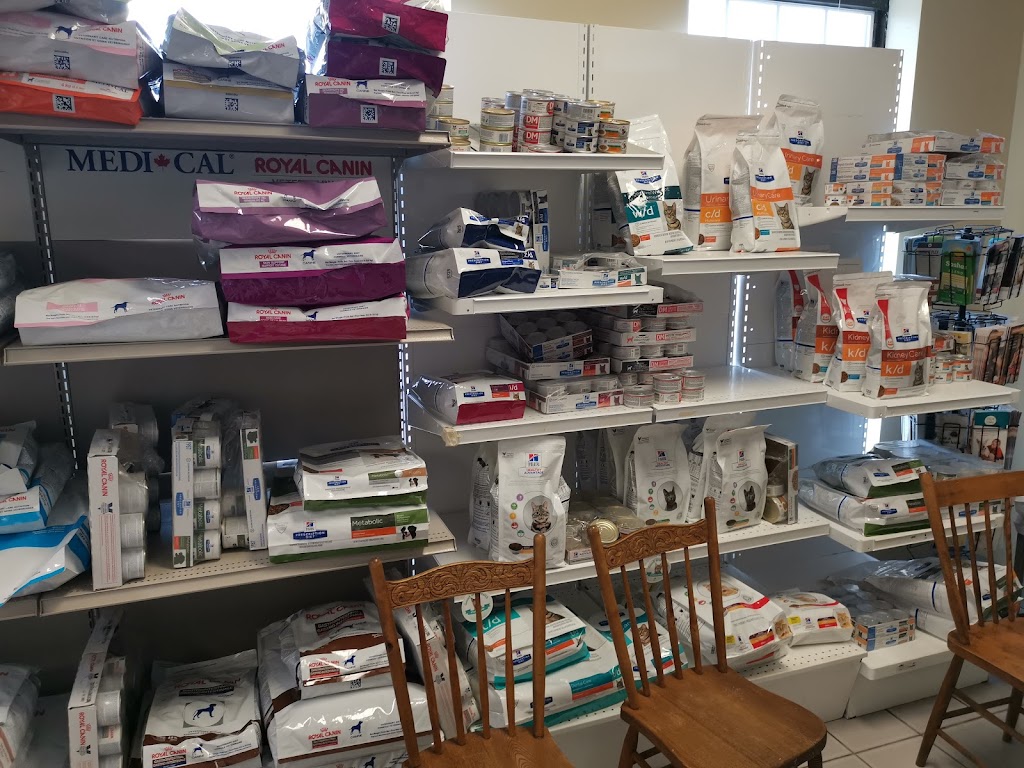 Lakeside Veterinary Clinic | 993 Fir St #79, Sherwood Park, AB T8A 4N5, Canada | Phone: (780) 467-6223